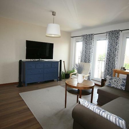 Walnut Apartment With Sauna And Pond Топольчани Екстер'єр фото